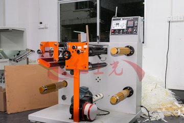 紅上光工廠生產設備3-深圳不干膠貼紙